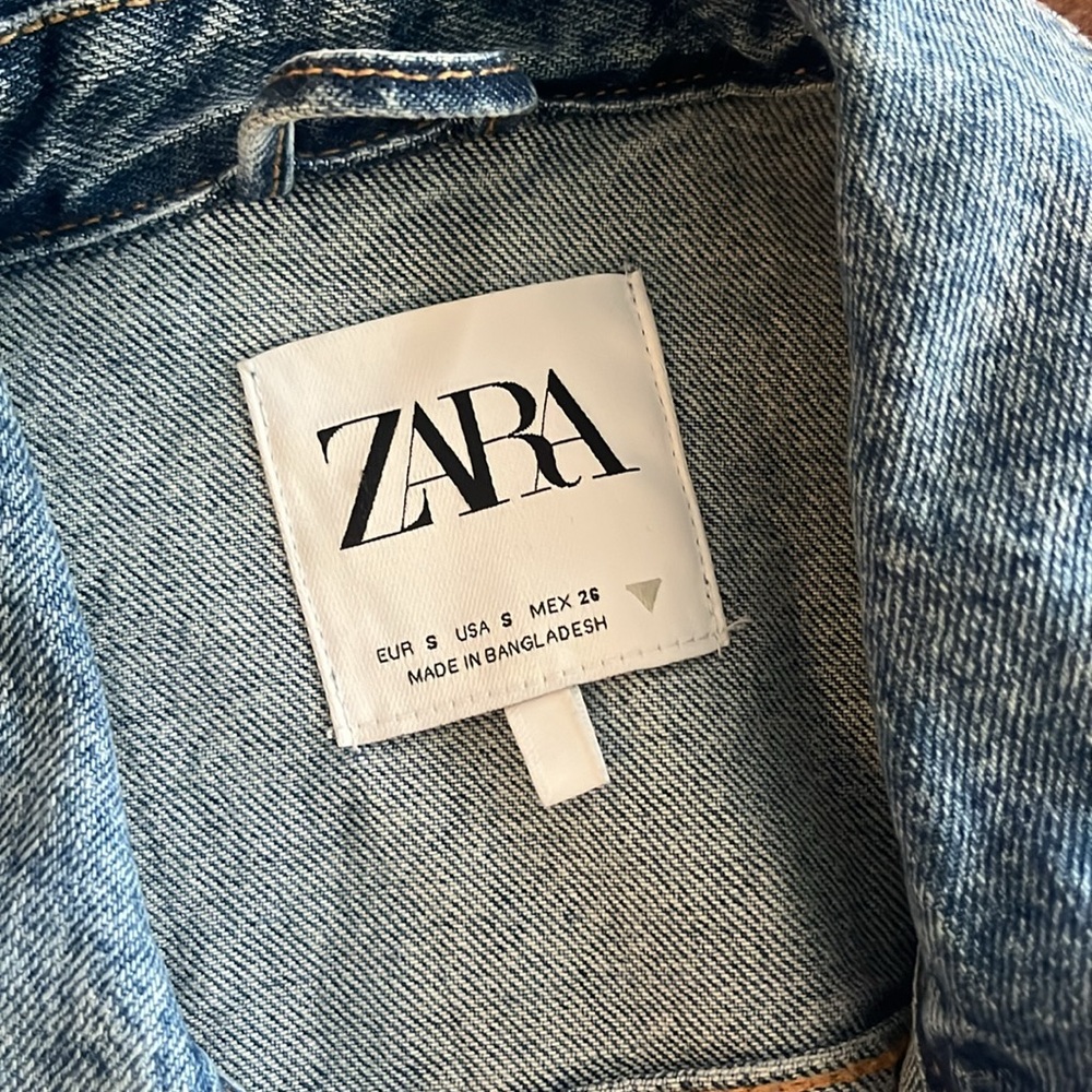 Denim jacket - Picture 2 of 4